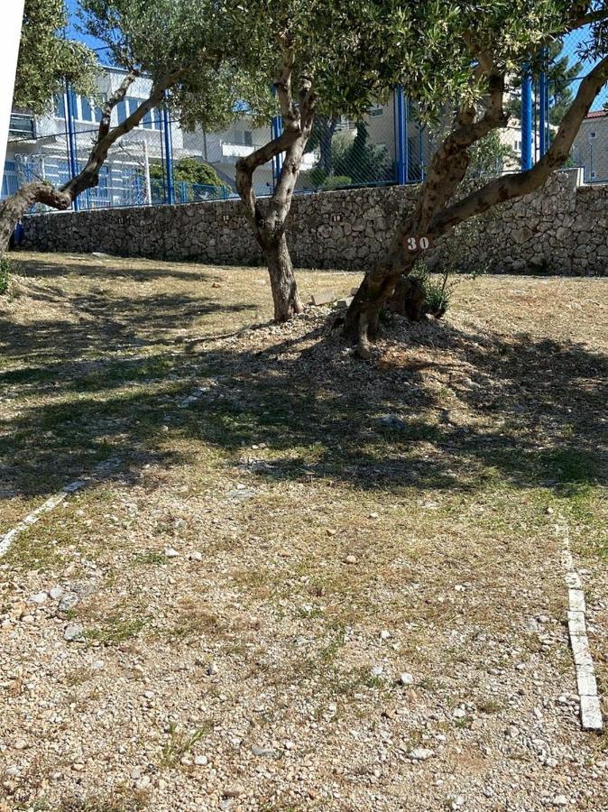 Apartments Lucija Baška Voda Exterior foto